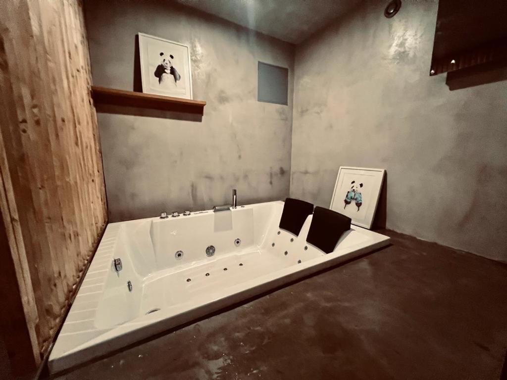House Near Paris/Stade De France Сен Дени Екстериор снимка